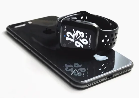 10 Distinctive Features of the iPhone and iPod Touch - 极速电竞
